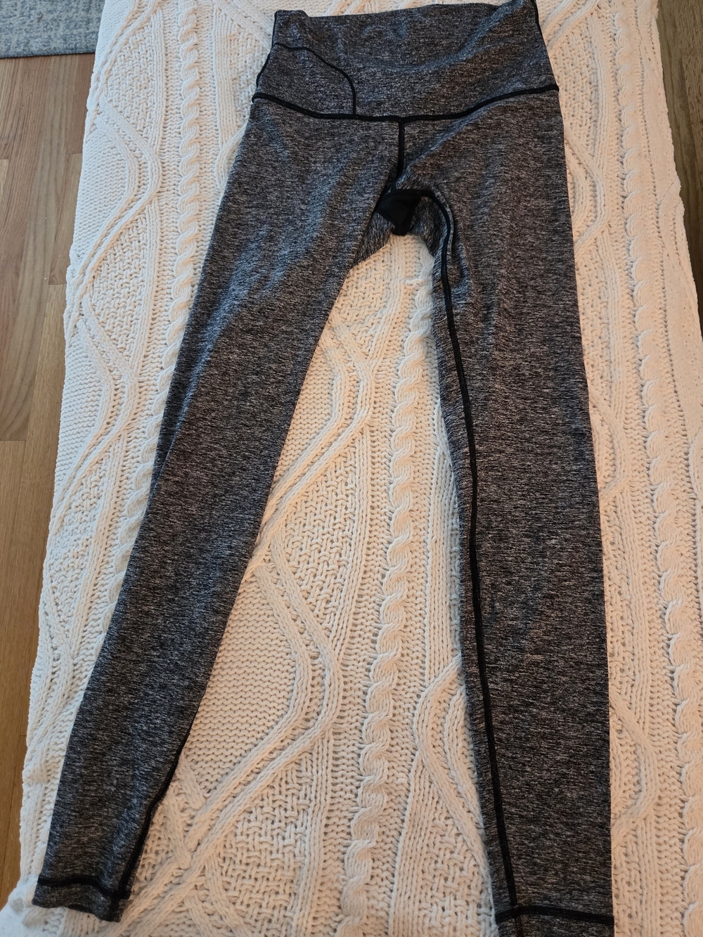 LuluLemon Gray Heather Active Leggings Women's M